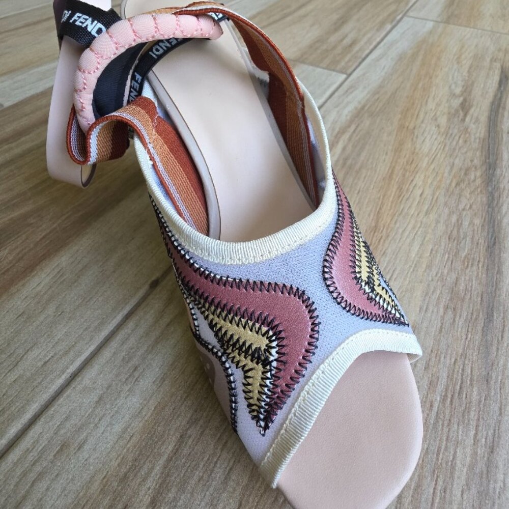 Fendi Freedom Technical Patchwork 2019 Cloth Sand… - image 4